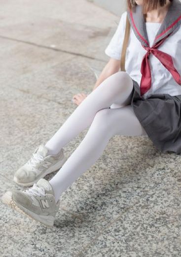 年轻漂亮的子2_超清在线手机播放