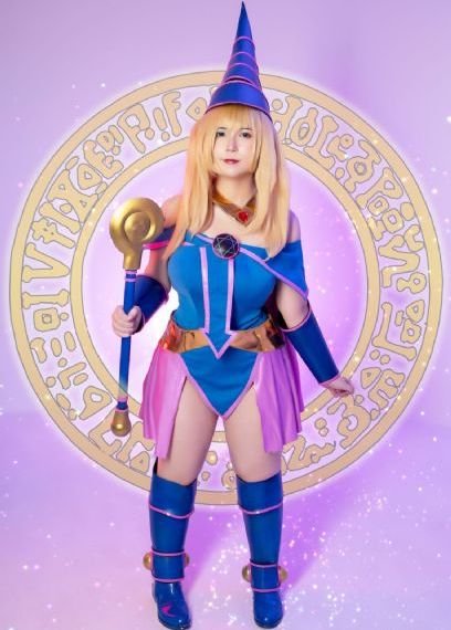 欧美浓妆美女手机壁纸_BD在线视频播放