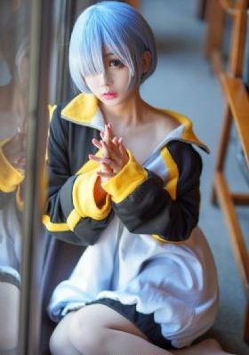 欧美时尚杂志排版_1080高清电影在线