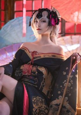 亚洲成人av免费观看_国产剧在线播放